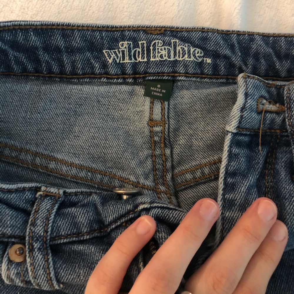 NEW WILD FABLE MOM JEANS